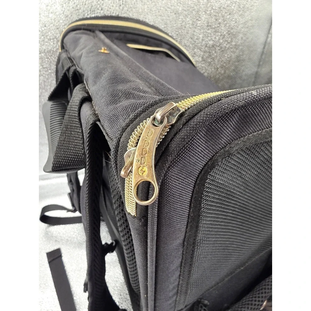 Goodio Pet Carrier Backpack Black Gold Small Dog Cat Breathable Mesh Travel Bag